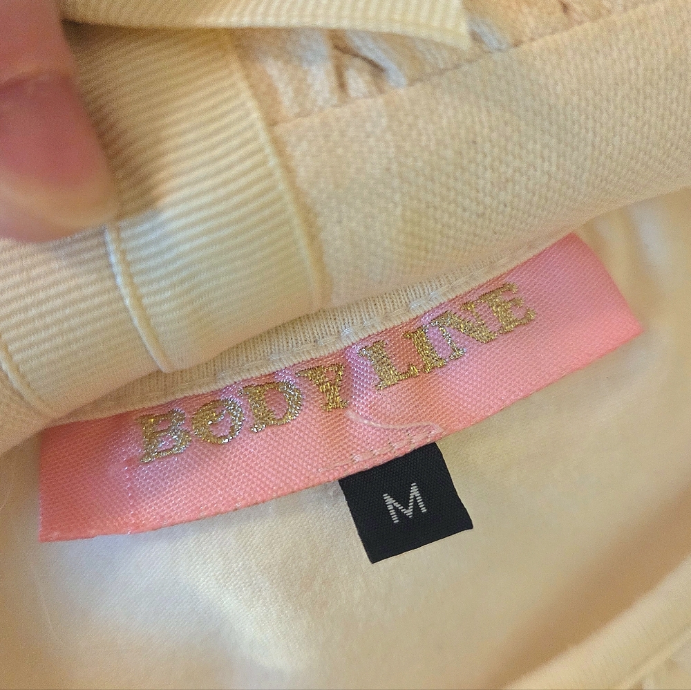 White Tee with Pink Unicorn Graphic - Picture 4 of 6